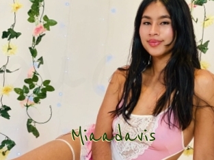Miaadavis