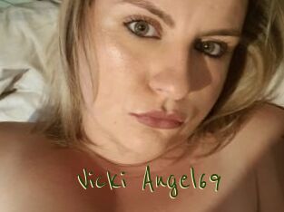 Vicki_Angel69